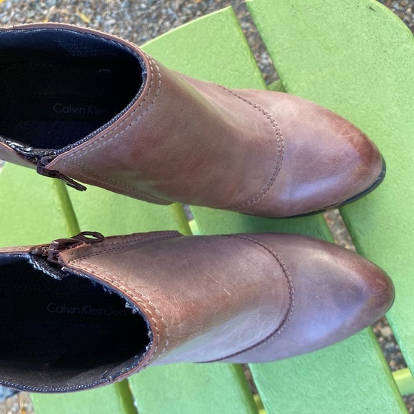 Platform bootie - Picture 3 of 3